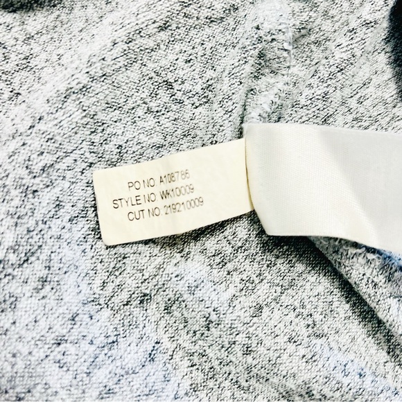 Market & Spruce Heather Gray Long Sleeve Pullover Top CrissCross Back - Picture 7 of 7